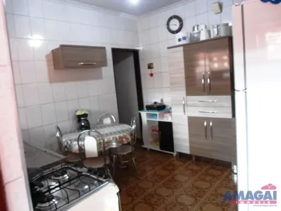 Casa com 2 Quartos à venda, 144m² no Jardim Colinas, Jacareí