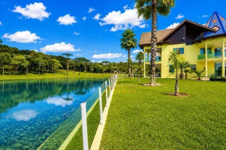 Fazenda/Sítio com 8 Quartos para alugar, 700m² no Campo Largo da Roseira, São José dos Pinhais