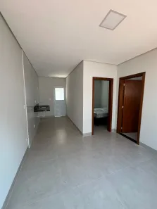 Casa com 1 Quarto para alugar, 38m² no Santa Rosa, Cuiabá