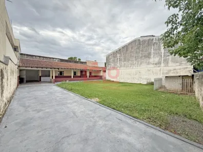 Casa com 2 Quartos para alugar, 107m² no Parque Palmeiras, Maringá