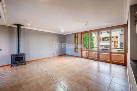 Casa de Condomínio com 3 Quartos à venda, 255m² no Jardim Isabel, Porto Alegre