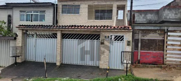 Casa com 6 Quartos à venda, 205m² no Água Fria, Recife