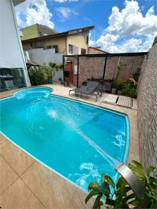 Sobrado com 4 Quartos para alugar, 190m² no Jardim Brasil, Atibaia