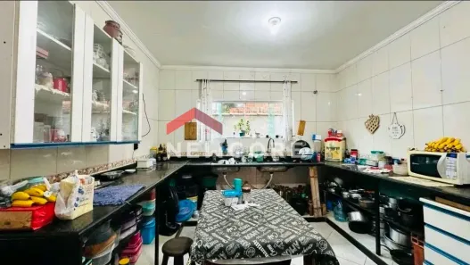 Sobrado com 4 Quartos à venda, 150m² no Parque Continental, São Vicente