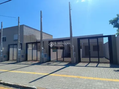 Casa com 2 Quartos à venda, 63m² no Igara, Canoas