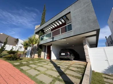 Casa com 4 Quartos à venda, 500m² no Estrela Sul, Juiz de Fora