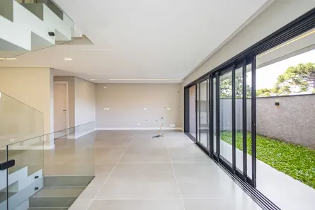 Sobrado com 3 Quartos à venda, 187m² no Pilarzinho, Curitiba