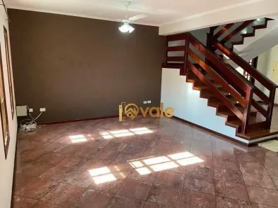 Casa com 3 Quartos à venda, 278m² no Jardim Santa Maria, Jacareí