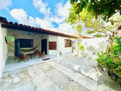 Casa com 3 Quartos à venda, 240m² no Santa Amélia, Maceió