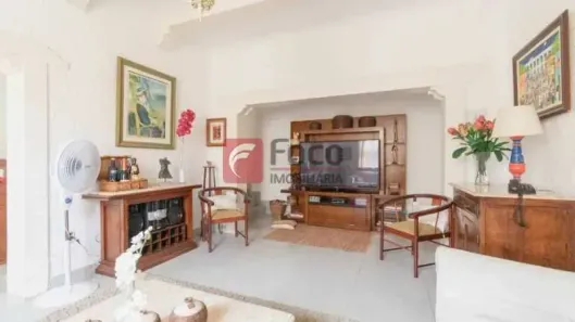 Casa com 5 Quartos à venda, 300m² no Lagoa, Rio de Janeiro
