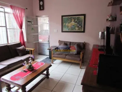 Sobrado com 3 Quartos à venda, 263m² no Centro, São Vicente