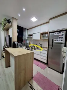 Apartamento com 2 Quartos à venda, 48m² no Jardim Ísis, Cotia