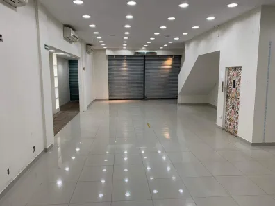 Ponto Comercial para alugar, 495m² no Gonzaga, Santos
