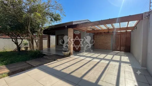 Casa com 3 Quartos à venda, 145m² no Indaiá, Caraguatatuba