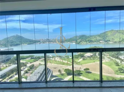 Apartamento com 3 Quartos para venda ou aluguel, 107m² no Enseada do Suá, Vitória