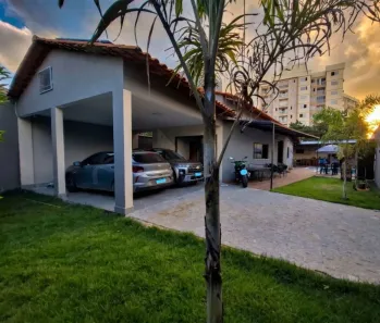 Casa com 3 Quartos à venda, 250m² no Goiânia 2, Goiânia