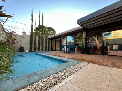 Casa de Condomínio com 3 Quartos à venda, 270m² no Lagoinha, Uberlândia
