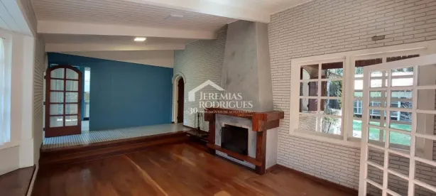 Casa com 3 Quartos à venda, 1140m² no Capivari, Campos do Jordão