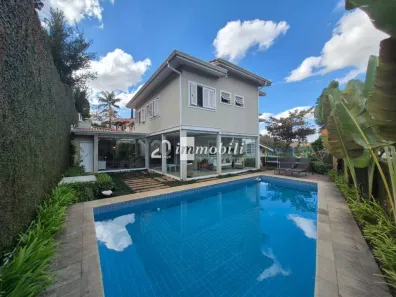 Casa de Condomínio com 4 Quartos para alugar, 158m² no Jardim Lambreta, Cotia