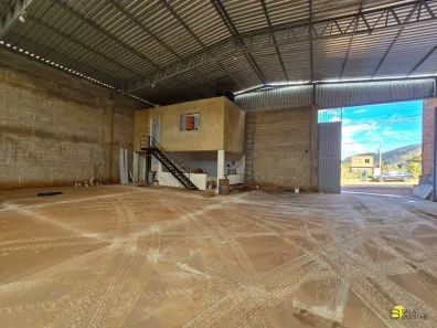 Galpão/Depósito/Armazém para alugar, 1290m² no Balneário Água Limpa, Nova Lima