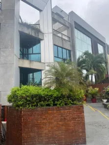 Prédio Comercial para alugar, 1200m² no Barra Olímpica, Rio de Janeiro