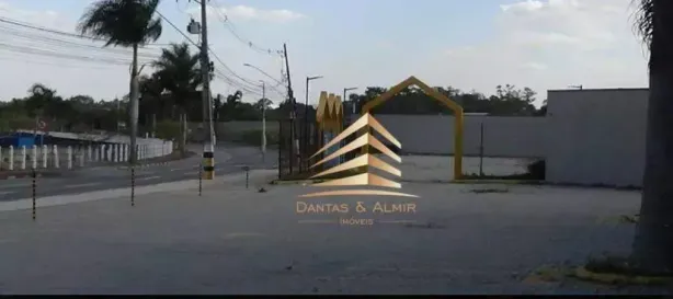 Prédio Comercial para alugar, 698m² no Portão, Arujá