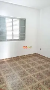 Casa com 2 Quartos à venda, 310m² no Loteamento Fernando Momentel, Itatiba