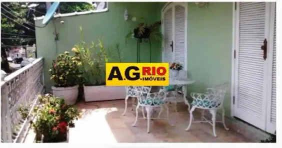 Casa com 2 Quartos à venda, 206m² no Freguesia (Jacarepaguá), Rio de Janeiro