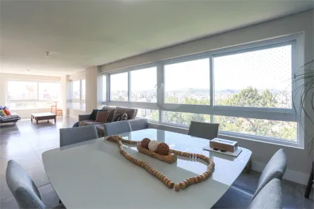 Apartamento com 3 Quartos à venda, 203m² no Rio Branco, Porto Alegre