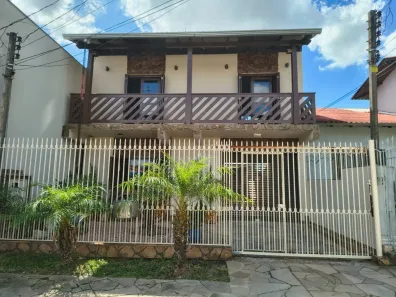 Sobrado com 3 Quartos à venda, 175m² no Centro, Esteio