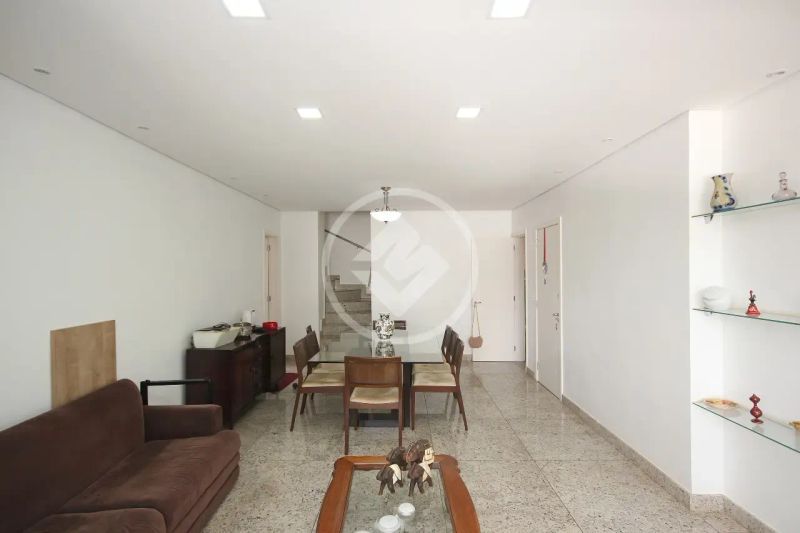 Cobertura com 4 quartos — Buritis, Belo Horizonte