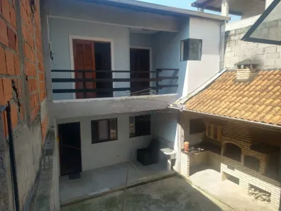 Sobrado com 2 Quartos à venda, 300m² no Jardim do Bosque, Suzano