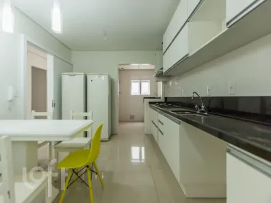 Casa de Condomínio com 4 Quartos à venda, 393m² no Vila Jardim, Porto Alegre