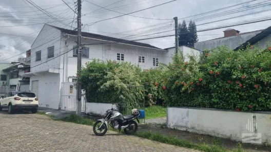 Lote/Terreno à venda, 243m² no Água Verde, Blumenau