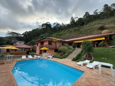 Imóvel Comercial com 14 Quartos à venda, 378m² no Albuquerque, Teresópolis