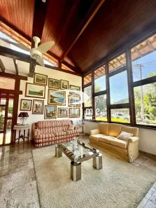 Casa com 4 Quartos à venda, 500m² no Piratininga, Niterói