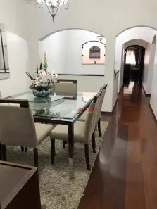 Casa com 3 Quartos para alugar, 278m² no Jardim Vila Galvão, Guarulhos