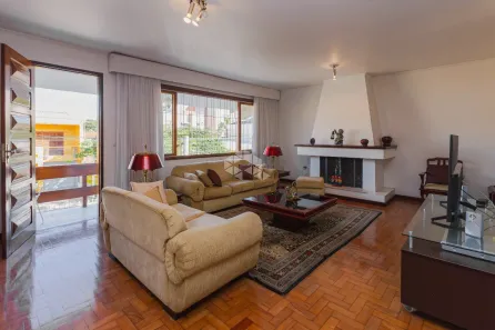 Casa com 3 Quartos à venda, 266m² no Jardim Lindóia, Porto Alegre