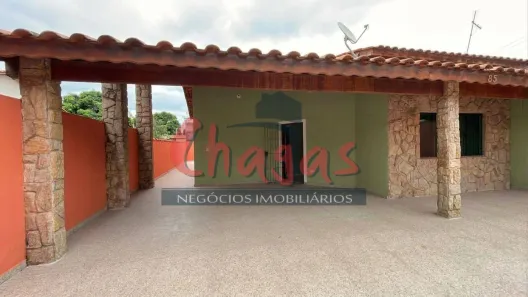 Casa com 3 Quartos para alugar, 250m² no Praia das Palmeiras, Caraguatatuba