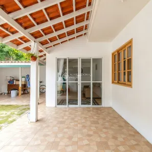 Casa com 2 Quartos para alugar, 71m² no Campeche, Florianópolis