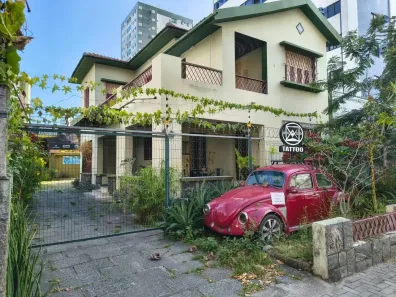 Sobrado com 4 Quartos à venda, 395m² no Torre, Recife