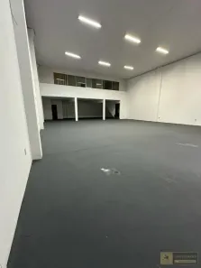 Galpão/Depósito/Armazém para alugar, 230m² no Barra, Balneário Camboriú