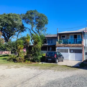 Casa com 2 Quartos à venda, 100m² no Alto Boqueirão, Curitiba