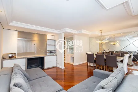 Sobrado com 3 Quartos à venda, 132m² no Boa Vista, Curitiba