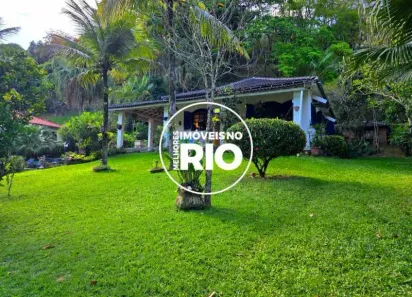 Fazenda/Sítio com 2 Quartos à venda, 117m² no Centro (Papucaia), Cachoeiras de Macacu