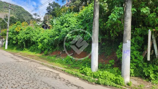 Lote/Terreno à venda, 525m² no Granja Guarani, Teresópolis
