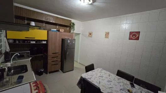 Casa com 2 Quartos à venda, 150m² no Jardim Colonial, São José dos Campos