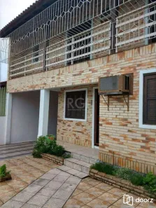 Casa com 4 Quartos à venda, 320m² no Vila Nova, Porto Alegre