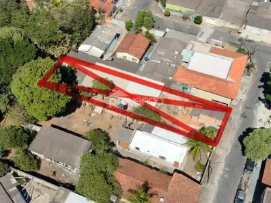 Lote/Terreno à venda, 144m² no Jardim das Aroeiras, Goiânia