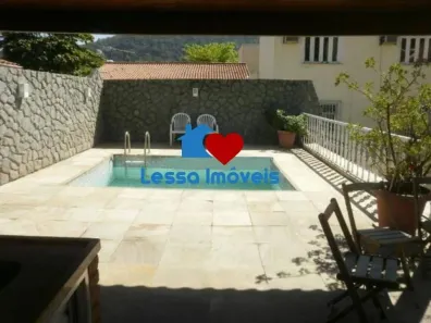 Casa com 4 Quartos à venda, 367m² no São Francisco, Niterói